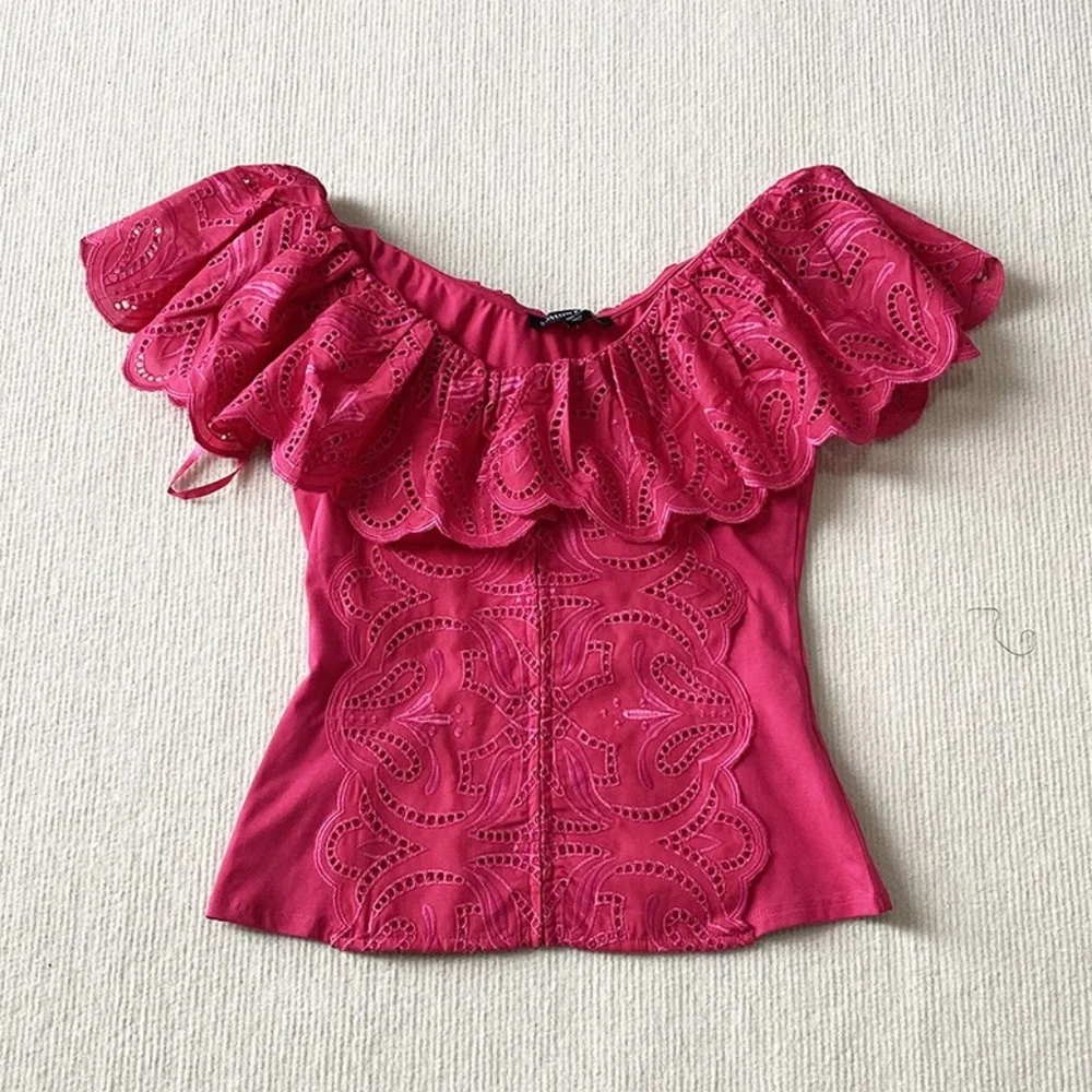 Eyelet Ruffle Zip Up Top - Picture 4 of 5